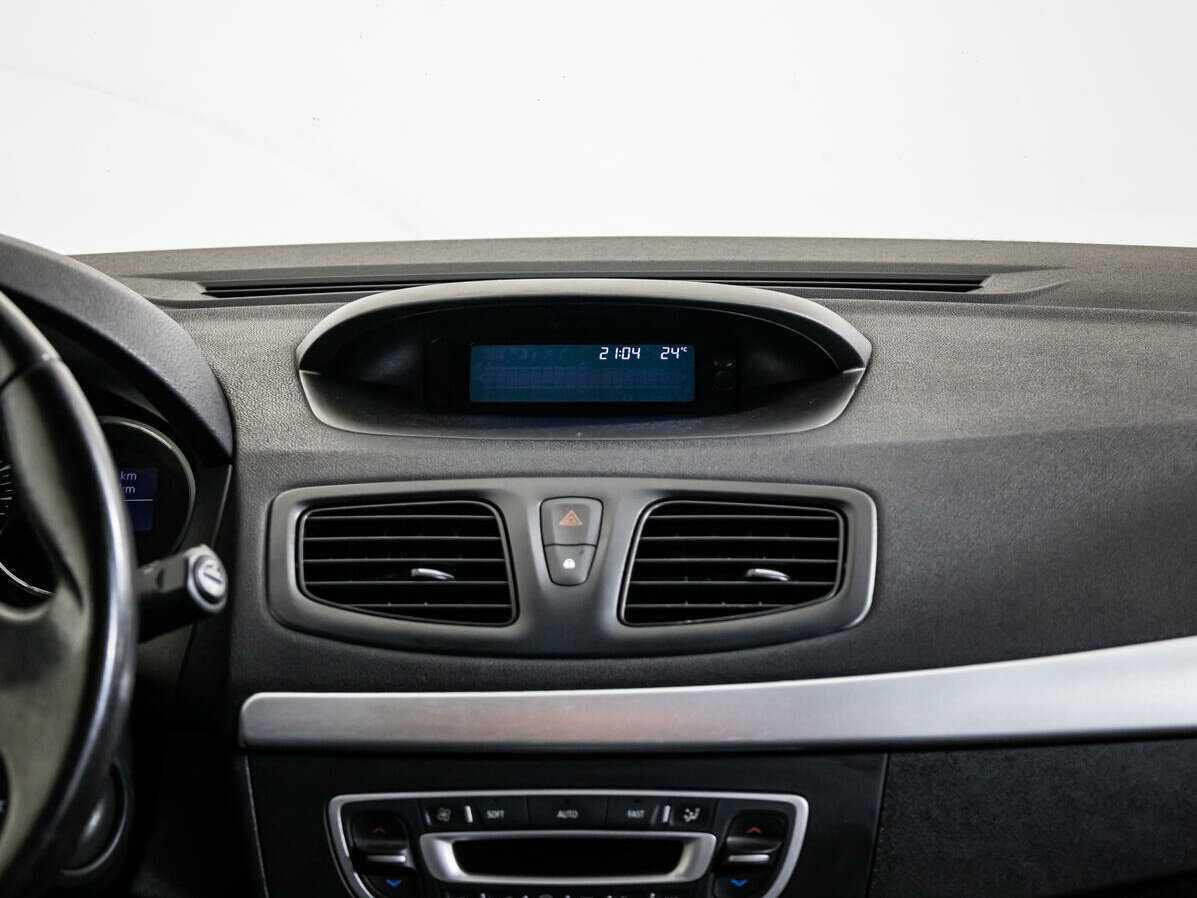 Купить Renault Megane, 2012, 146 215 км.. Фото: #13