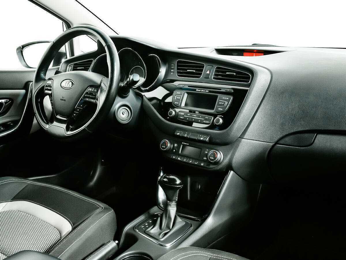 Купить Kia Ceed, 2012, 144 069 км.. Фото: #8
