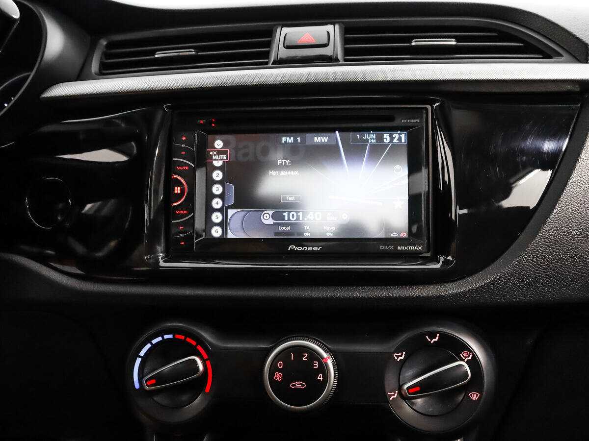 Купить Kia Rio, 2018, 328 864 км.. Фото: #12