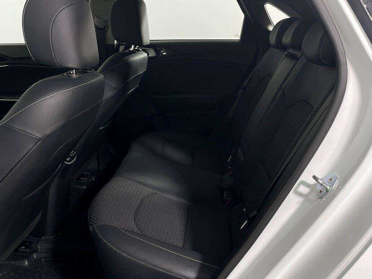 Купить Kia Ceed, 2018, 35 001 км.. Фото: #9