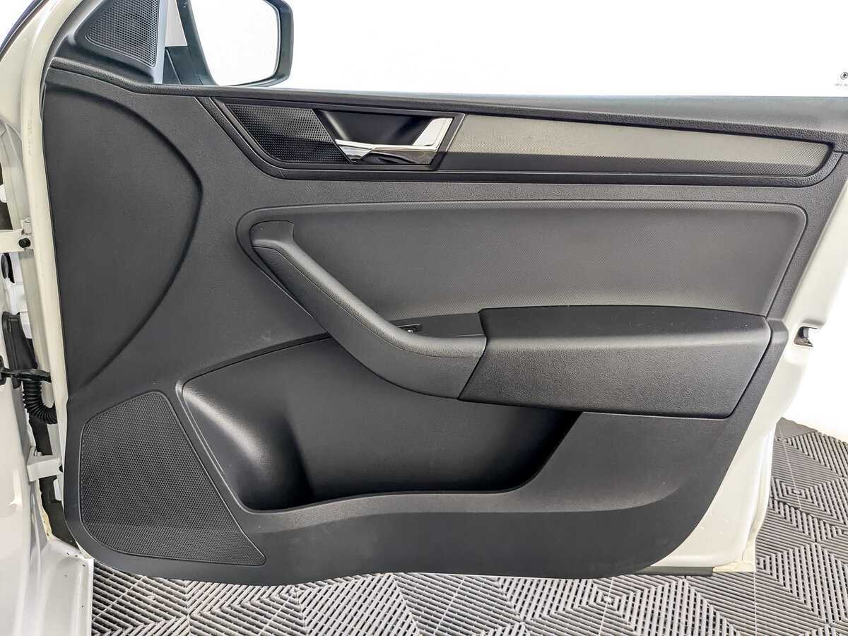 Купить Skoda Rapid, 2019, 184 653 км.. Фото: #17