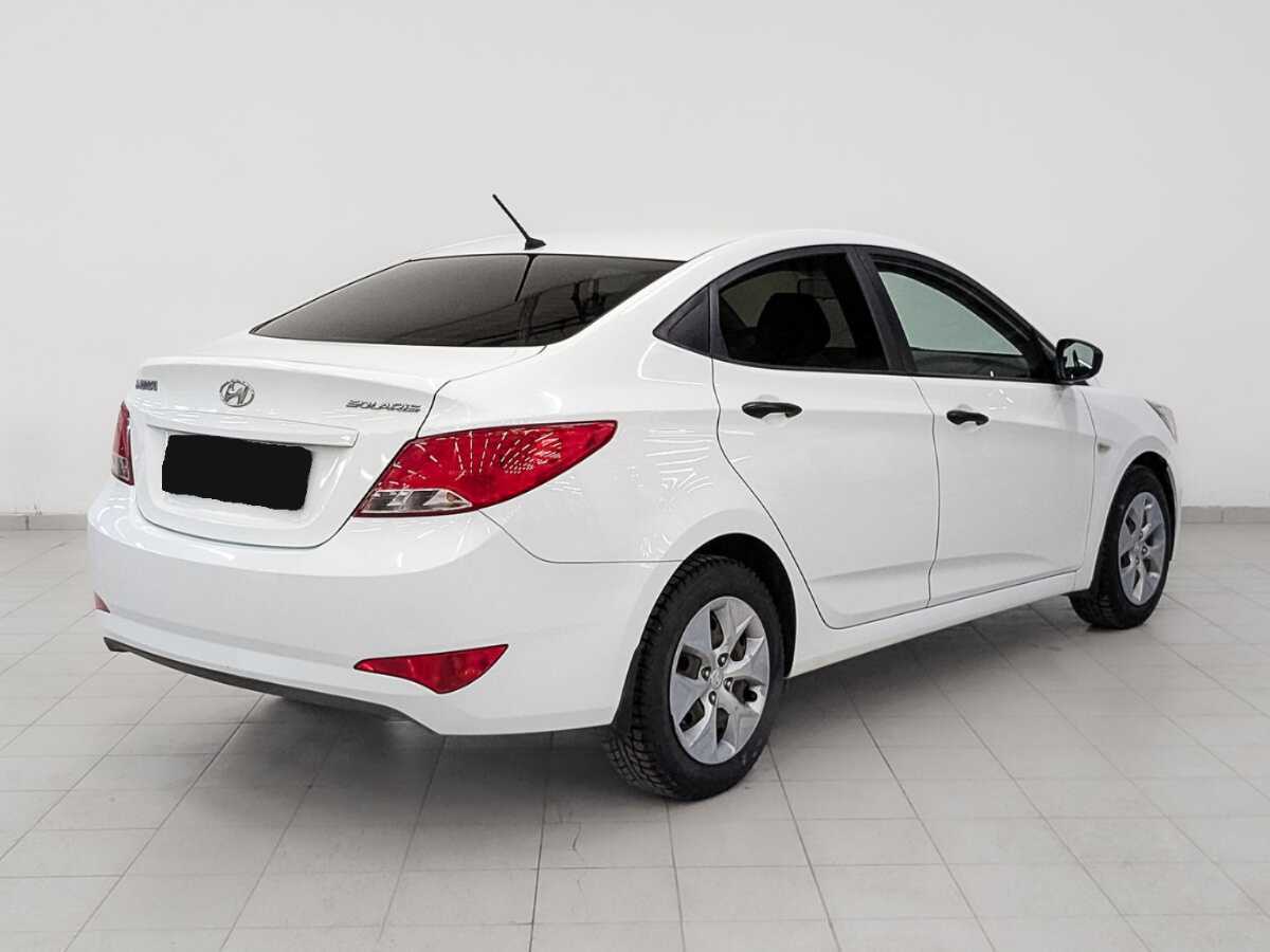Купить Hyundai Solaris, 2015, 90 379 км.. Фото: #4