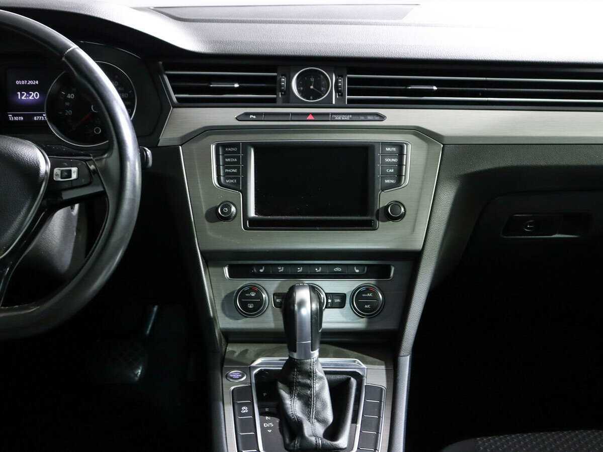 Купить Volkswagen Passat, 2016, 131 019 км.. Фото: #10