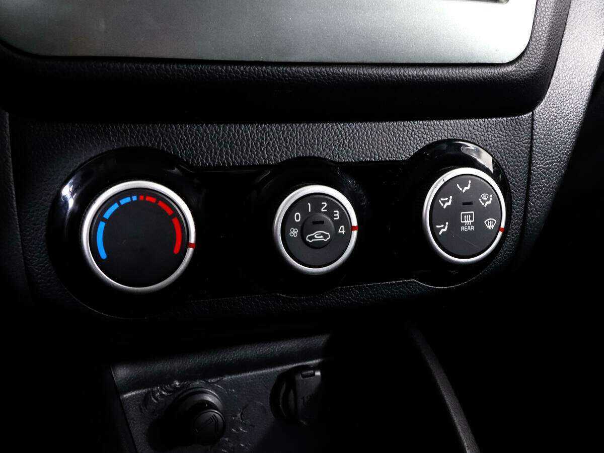 Купить Kia Rio, 2016, 66 612 км.. Фото: #12