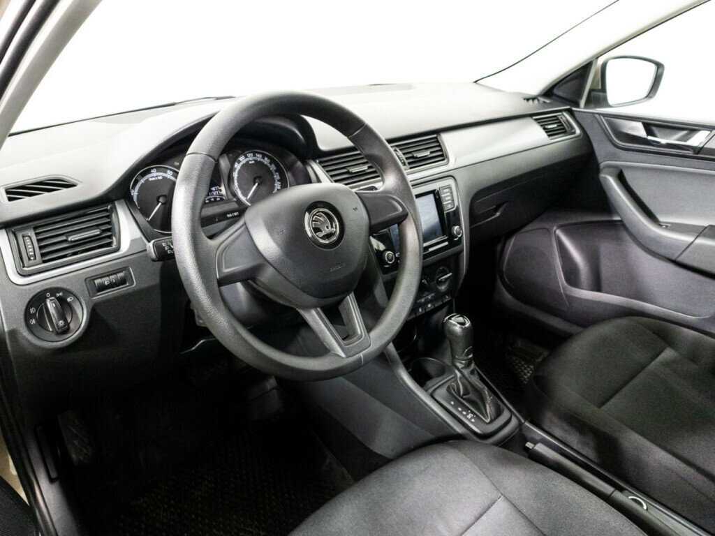 Купить Skoda Rapid, 2019, 117 235 км.. Фото: #10