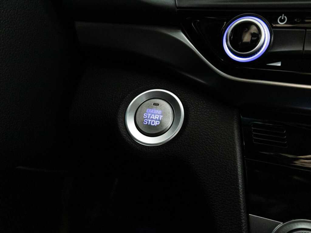 Купить Hyundai Elantra, 2019, 148 427 км.. Фото: #20