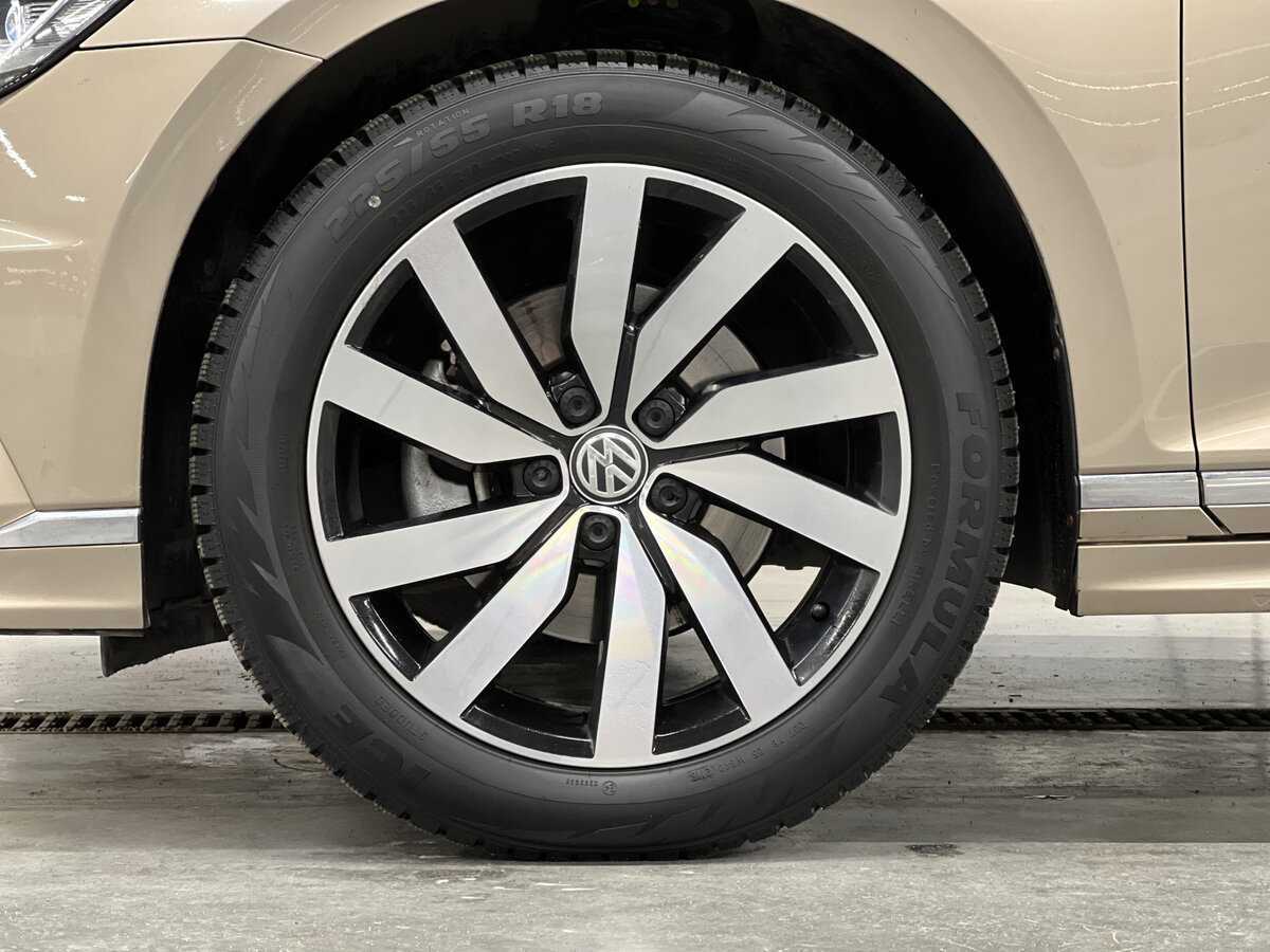 Купить Volkswagen Passat, 2016, 179 872 км.. Фото: #17