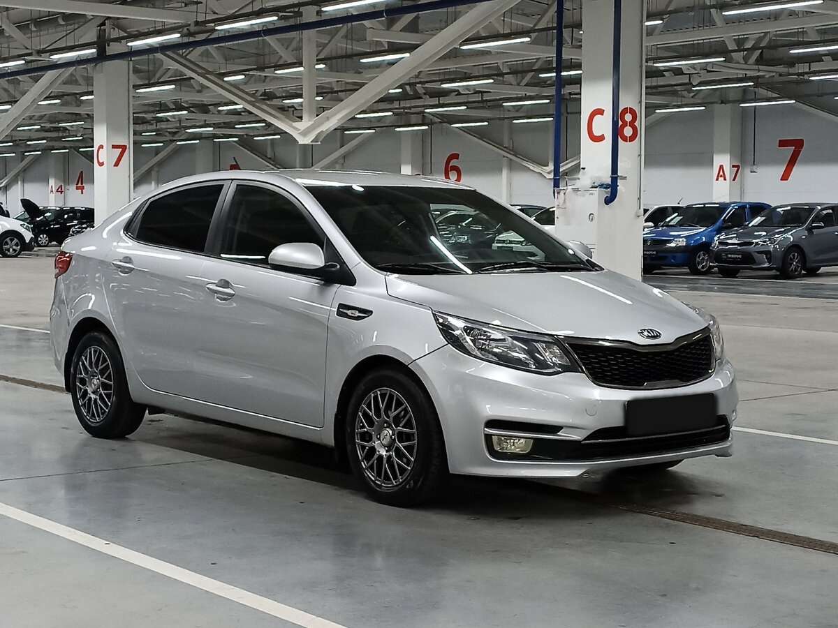 Купить Kia Rio, 2015, 141 890 км.. Фото: #2