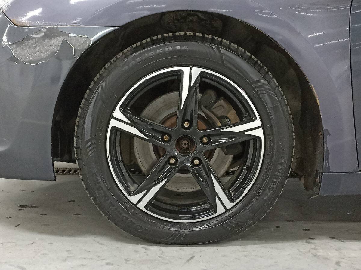 Купить Hyundai i40, 2013, 295 184 км.. Фото: #17