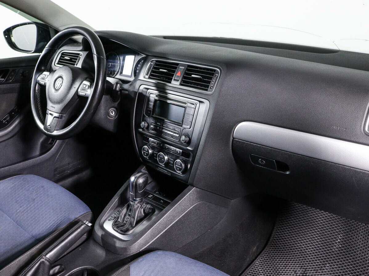 Купить Volkswagen Jetta, 2013, 285 125 км.. Фото: #6