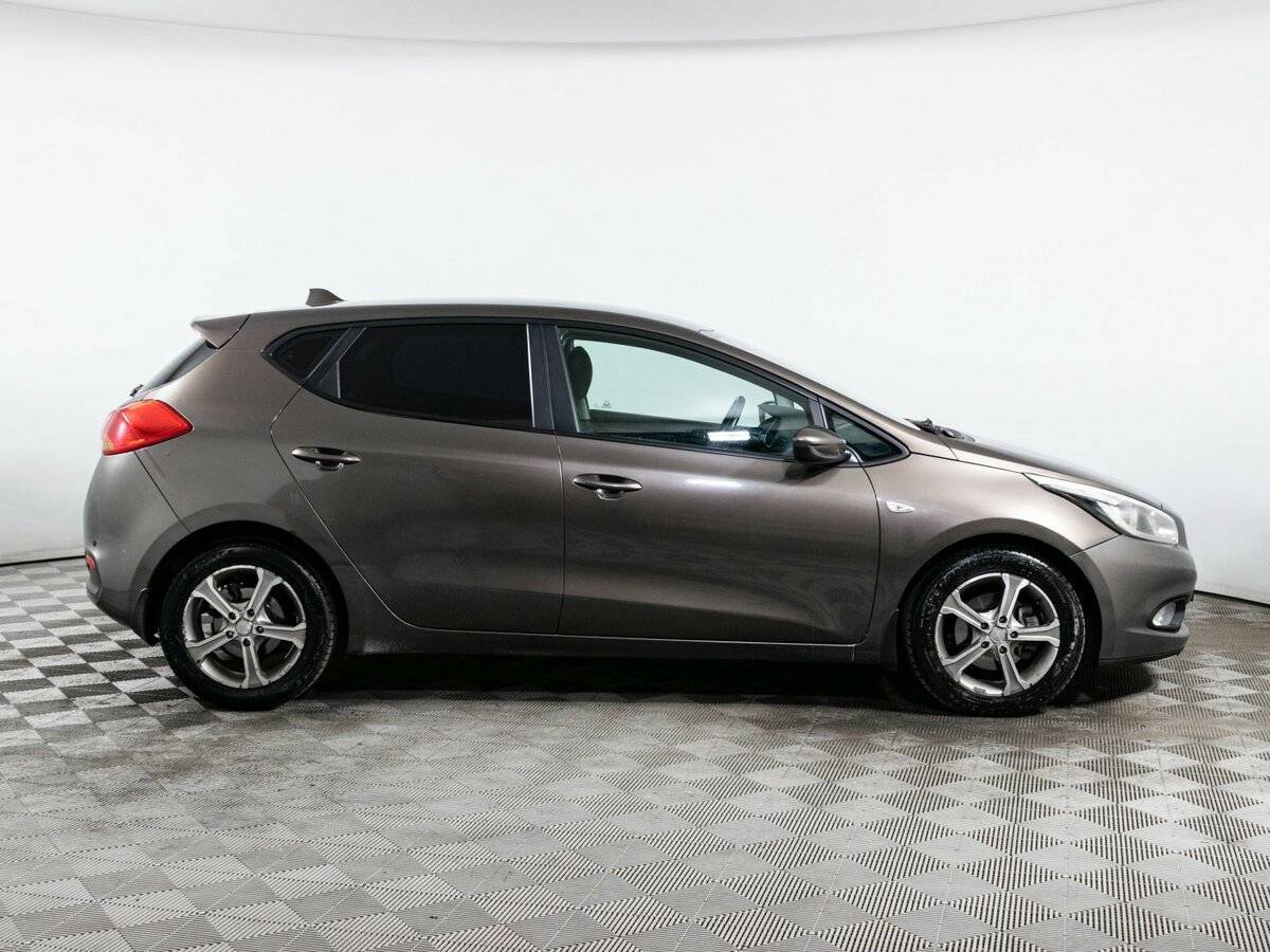 Купить Kia Ceed, 2012, 159 074 км.. Фото: #3