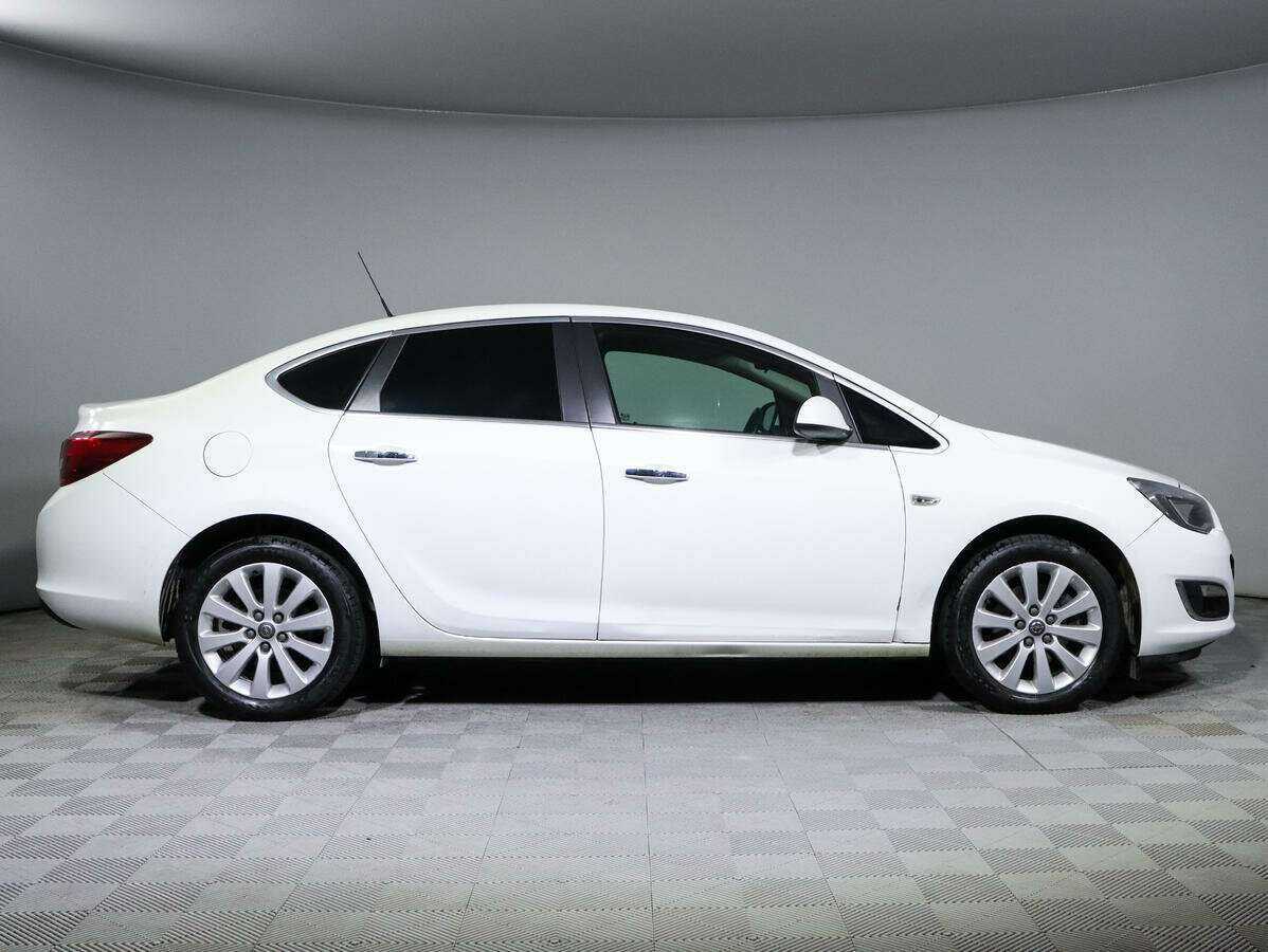 Купить Opel Astra, 2013, 98 000 км.. Фото: #3