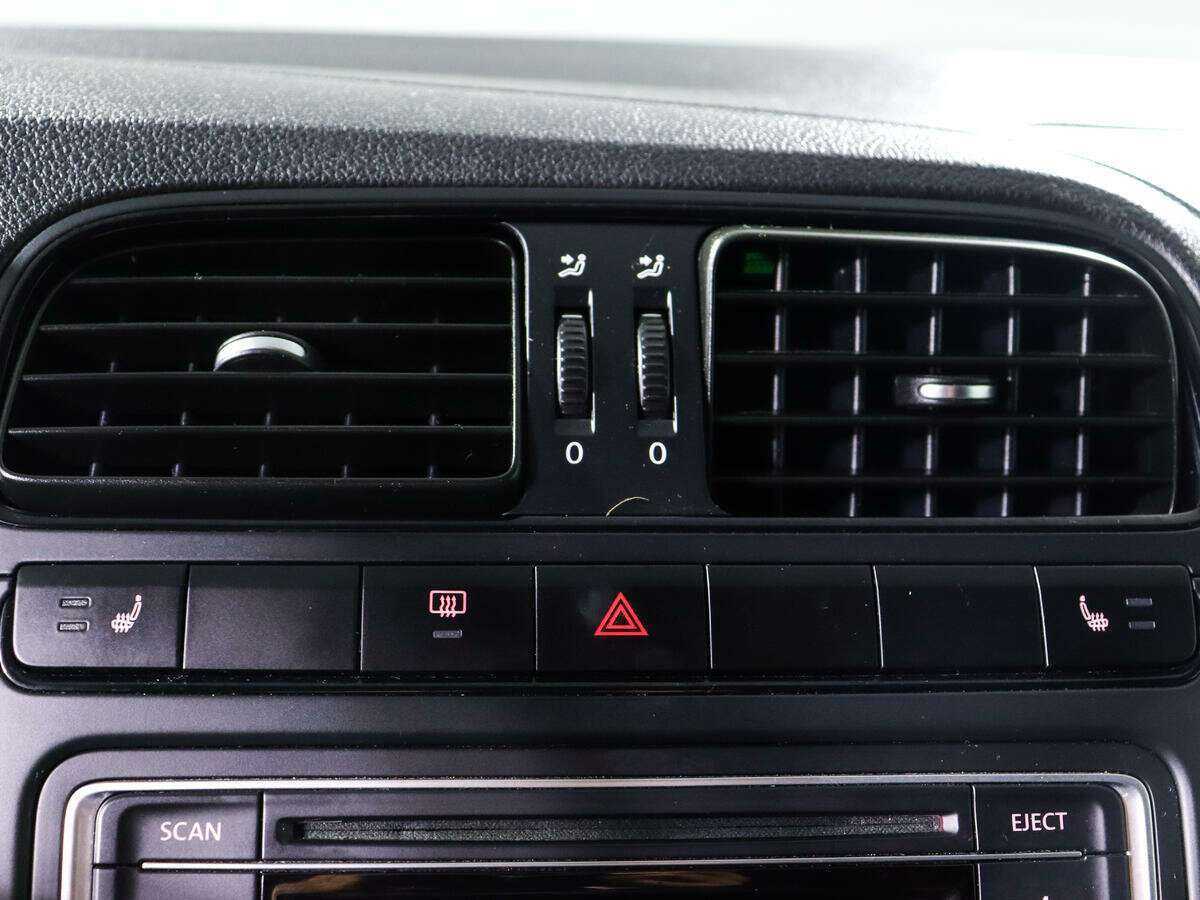 Купить Volkswagen Polo, 2014, 56 017 км.. Фото: #12