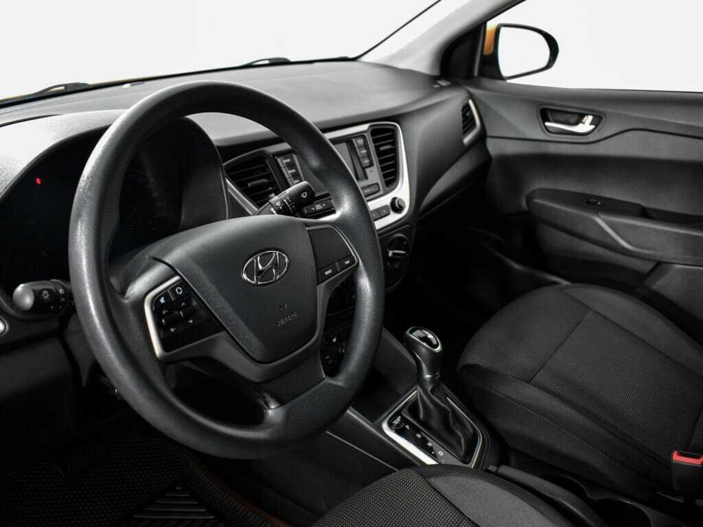 Купить Hyundai Solaris, 2017, 118 971 км.. Фото: #8