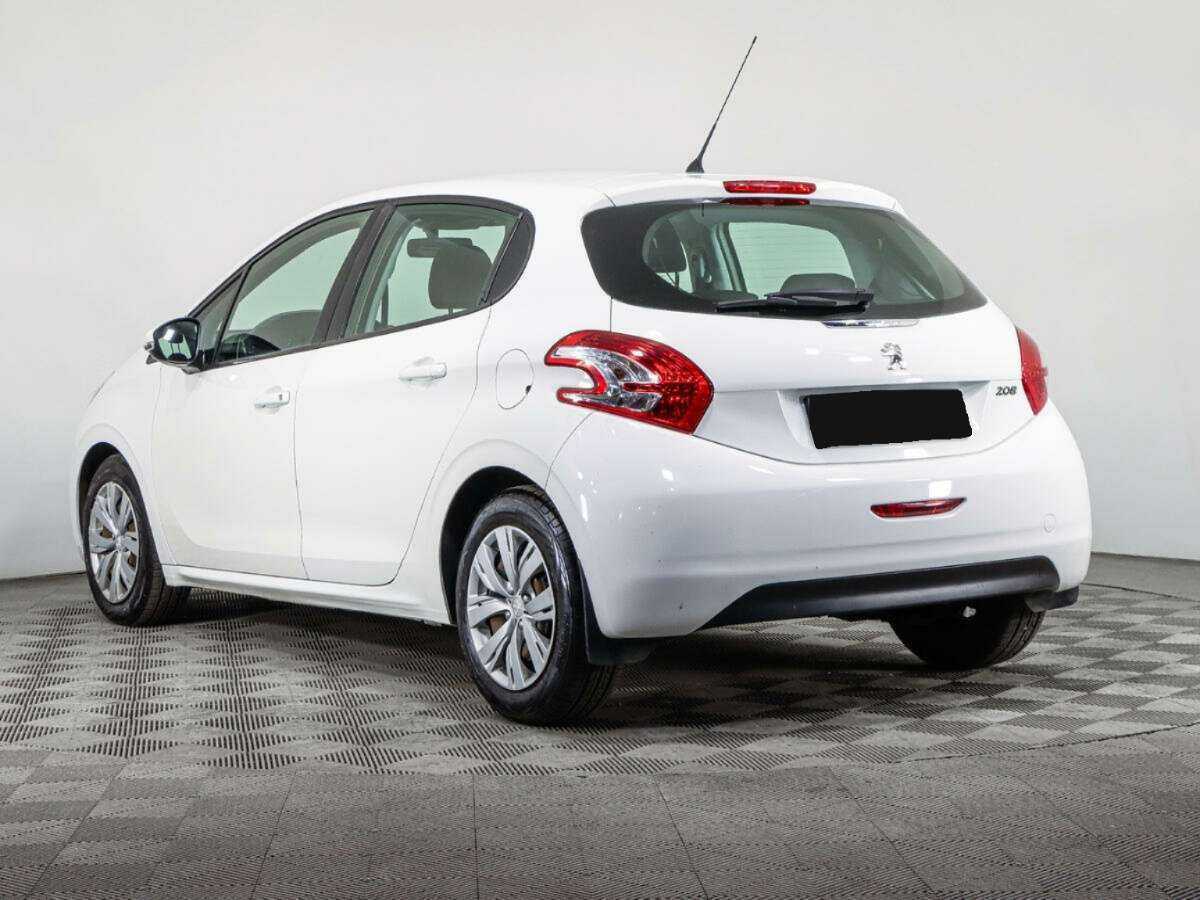 Купить Peugeot 208, 2013, 90 441 км.. Фото: #6