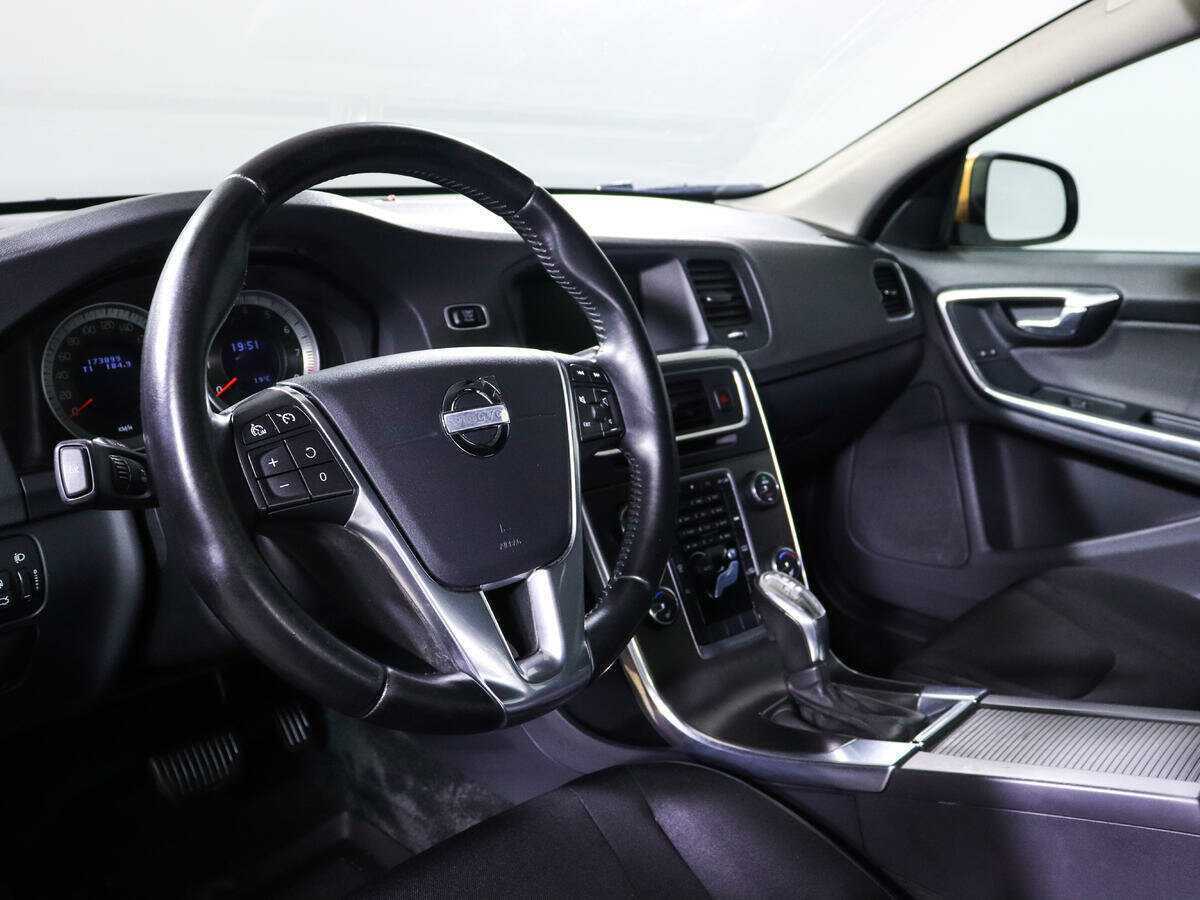Купить Volvo S60, 2012, 173 898 км.. Фото: #11