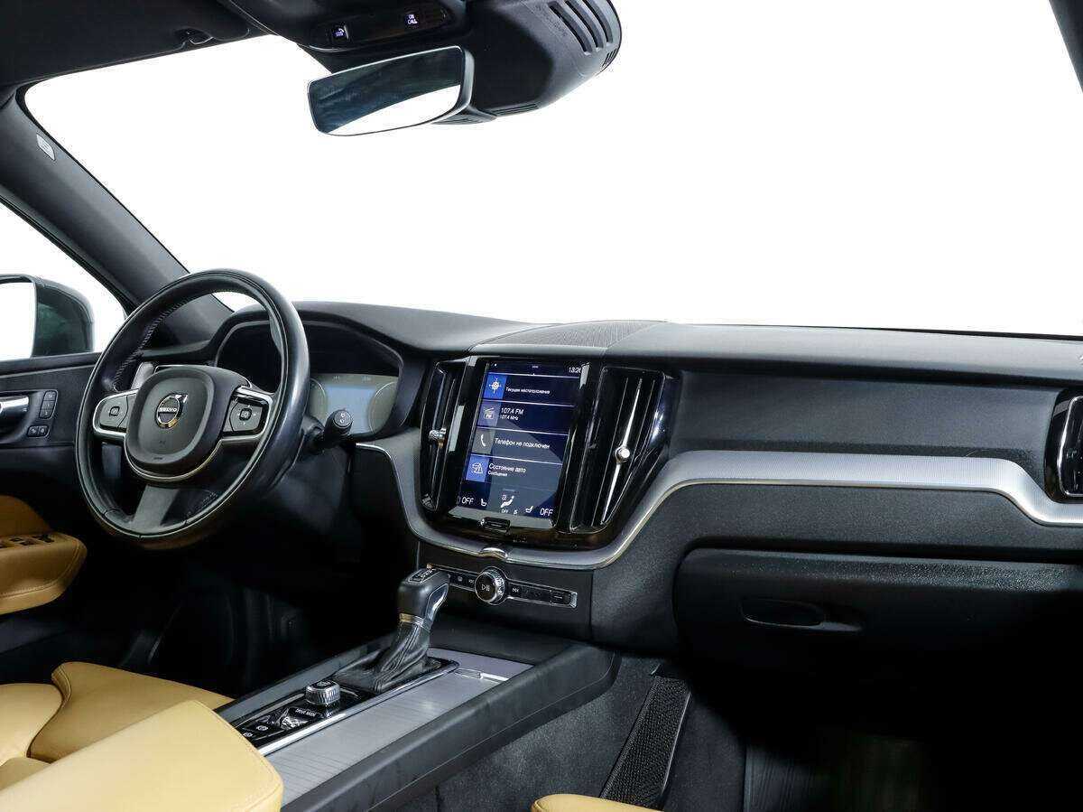 Купить Volvo XC60, 2018, 129 150 км.. Фото: #6