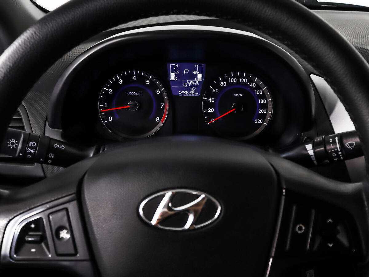 Купить Hyundai Solaris, 2014, 129 635 км.. Фото: #14