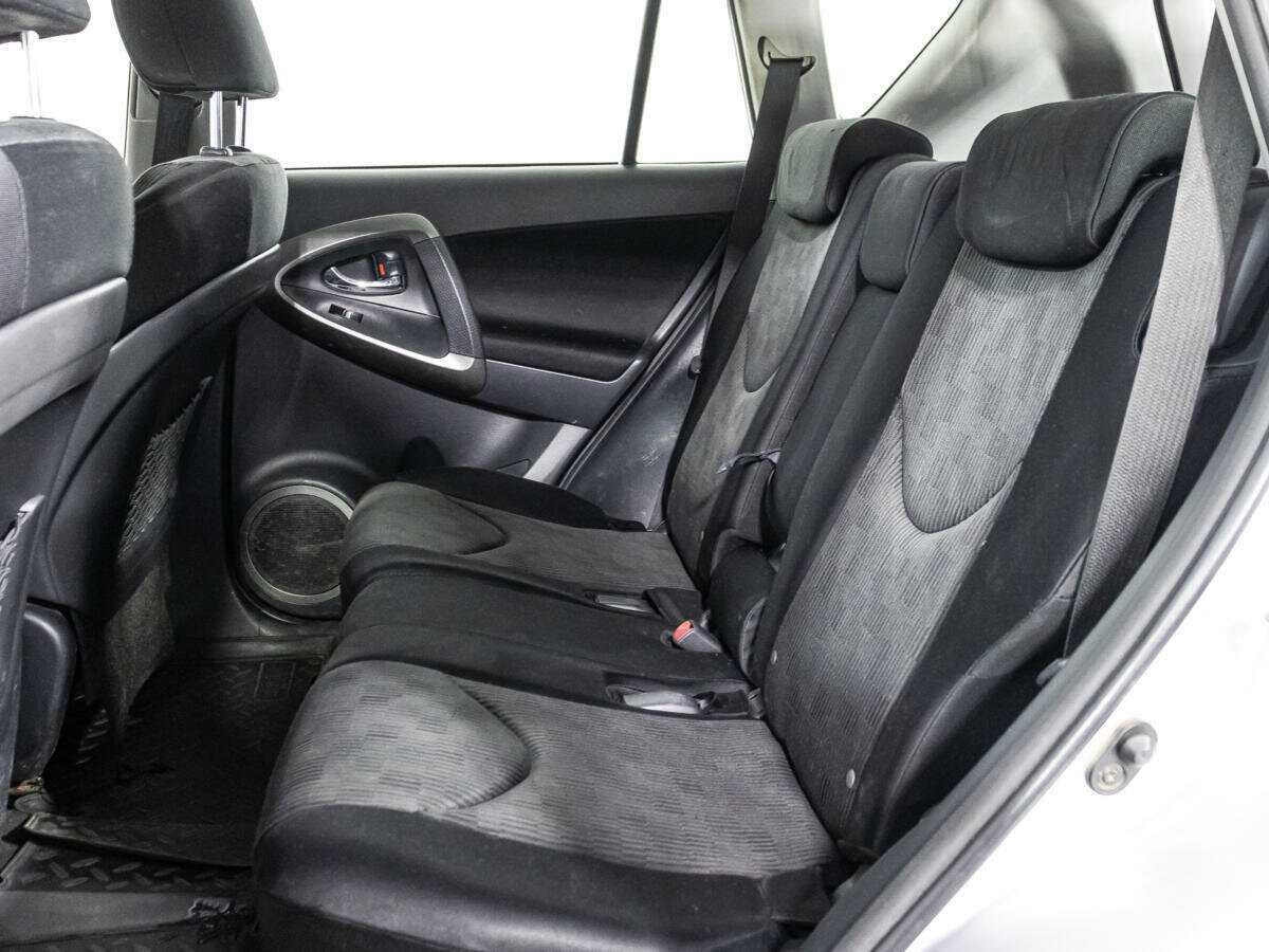Купить Toyota RAV4, 2012, 338 276 км.. Фото: #8