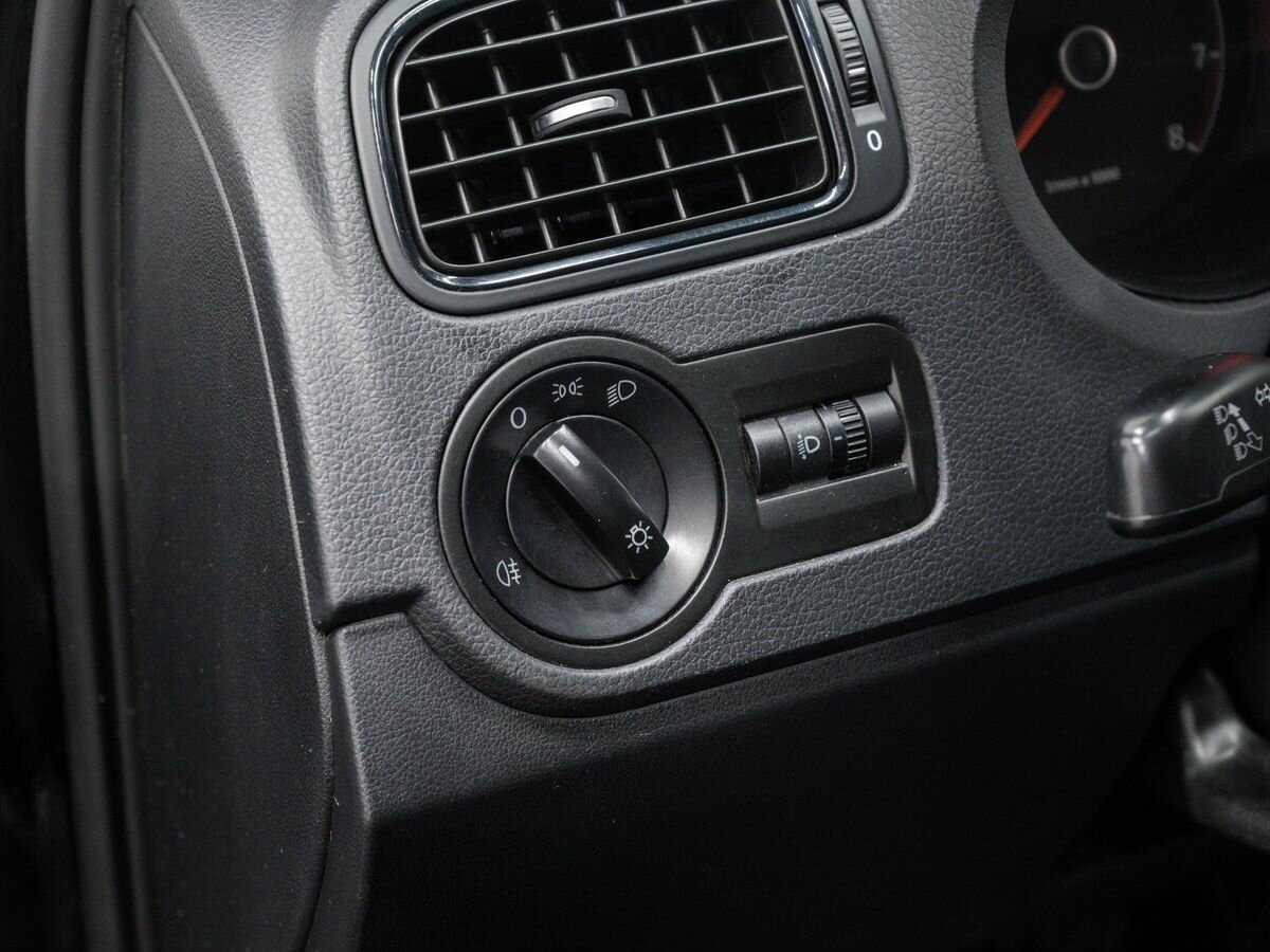 Купить Volkswagen Polo, 2014, 184 000 км.. Фото: #16