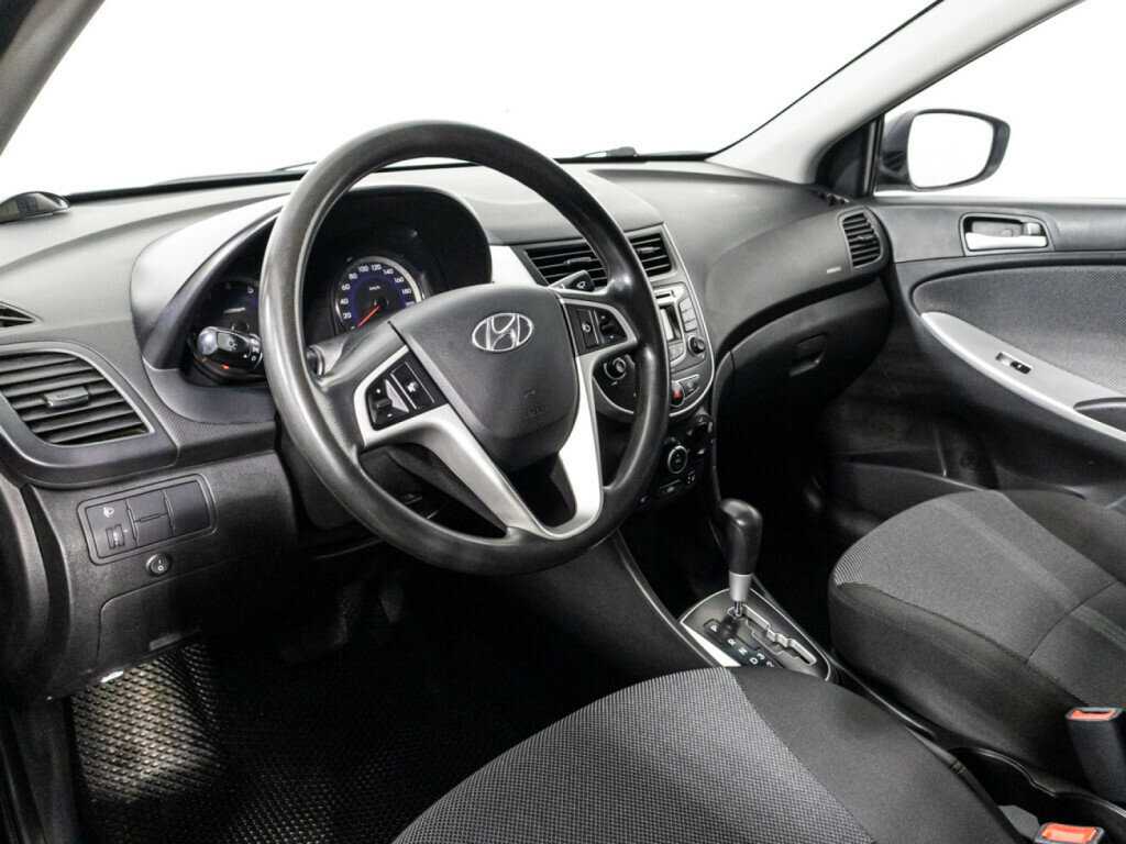 Купить Hyundai Solaris, 2013, 188 971 км.. Фото: #10