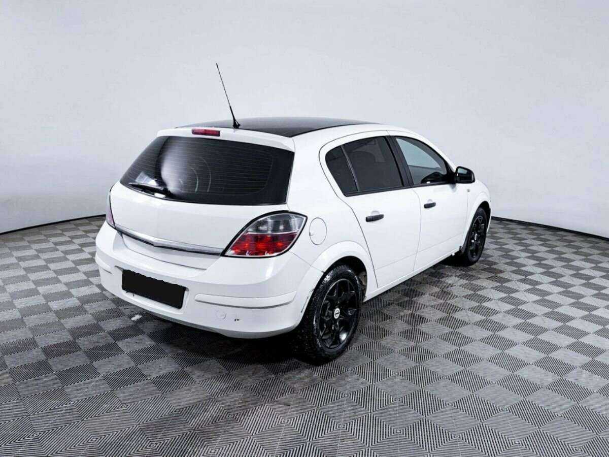 Купить Opel Astra, 2012, 210 557 км.. Фото: #3