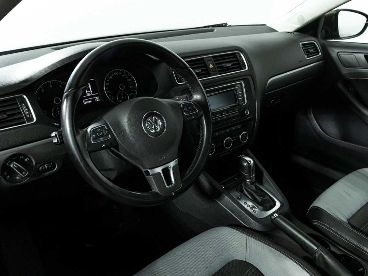 Купить Volkswagen Jetta, 2014, 139 716 км.. Фото: #10