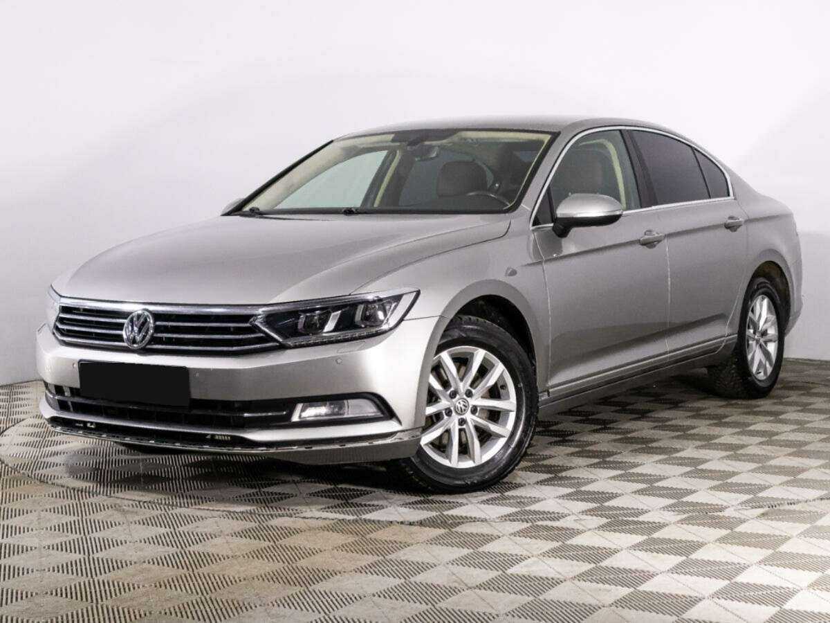 Купить Volkswagen Passat, 2017, 68 113 км.. Посмотреть фото