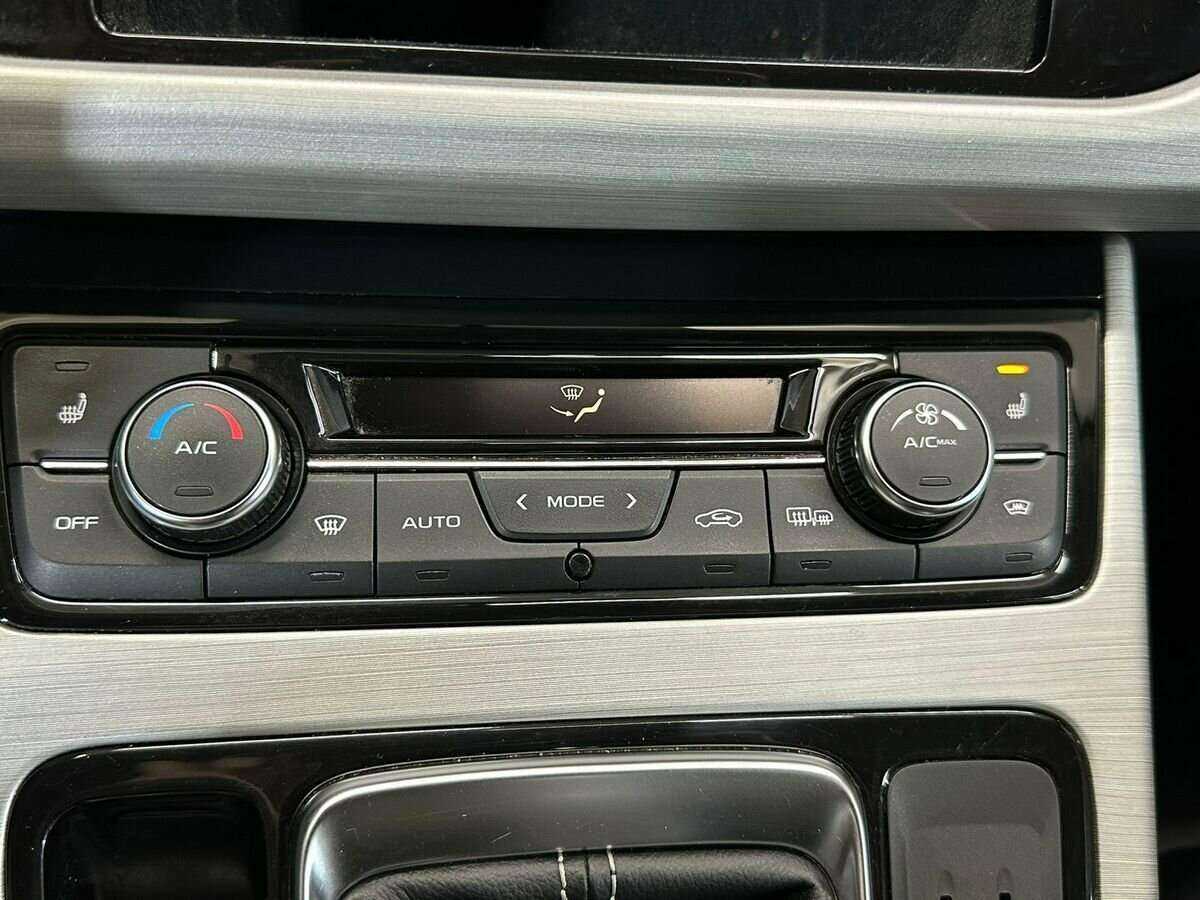 Купить Geely Atlas, 2019, 76 182 км.. Фото: #13