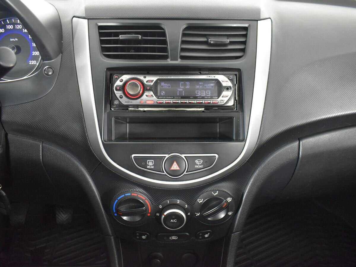 Купить Hyundai Solaris, 2013, 253 888 км.. Фото: #13