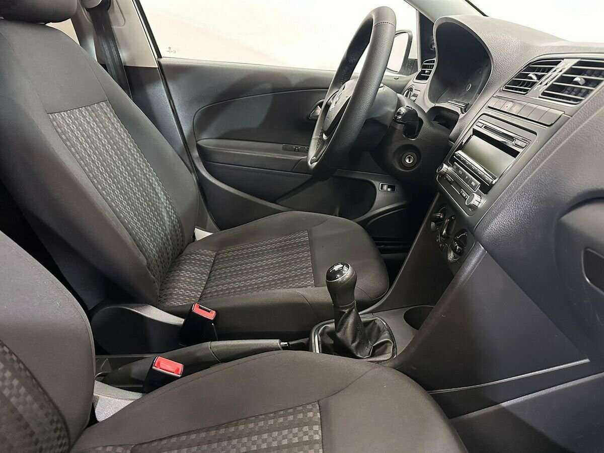 Купить Volkswagen Polo, 2019, 57 790 км.. Фото: #8