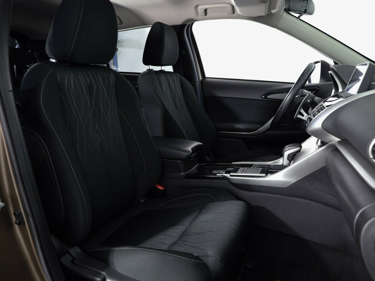 Купить Mitsubishi Eclipse Cross, 2019, 166 000 км.. Фото: #11