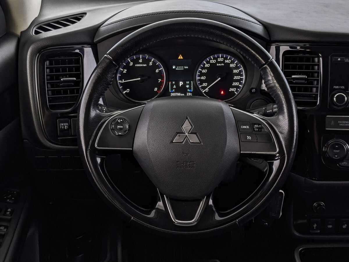 Купить Mitsubishi Outlander, 2018, 203 776 км.. Фото: #17