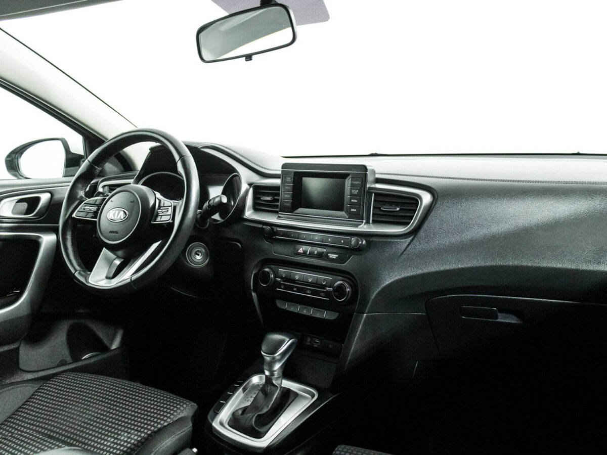 Купить Kia Ceed, 2019, 68 732 км.. Фото: #8
