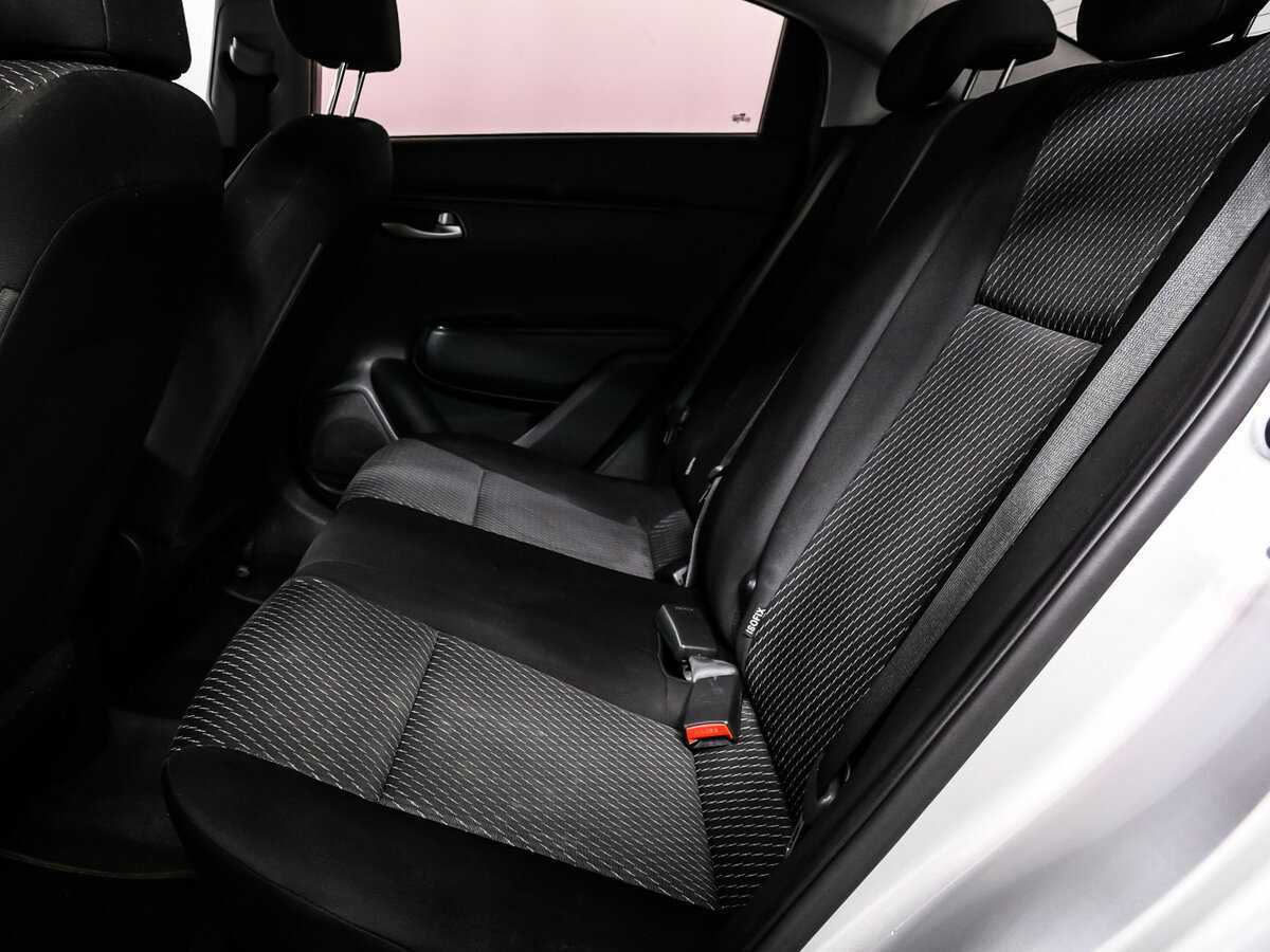 Купить Kia Rio, 2018, 81 250 км.. Фото: #12