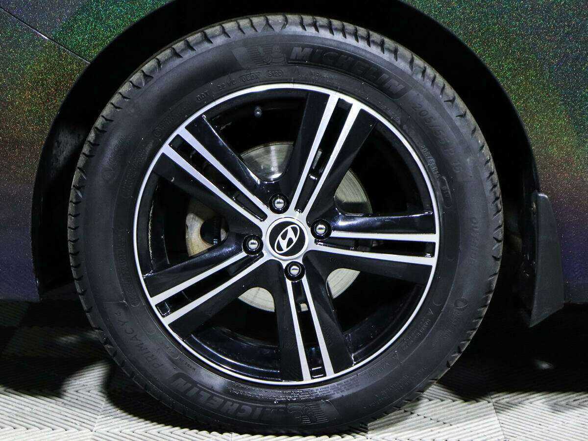 Купить Hyundai Solaris, 2017, 113 658 км.. Фото: #16