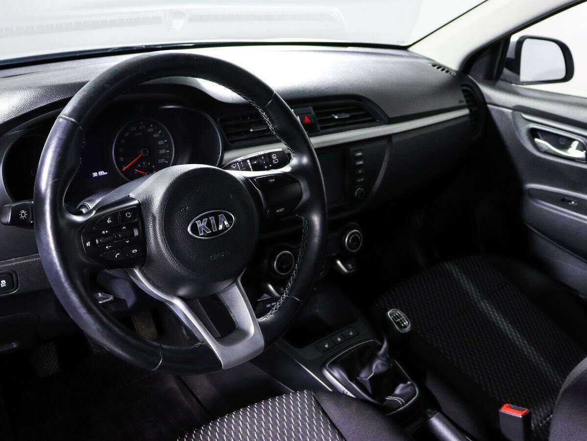 Купить Kia Rio, 2018, 38 198 км.. Фото: #13