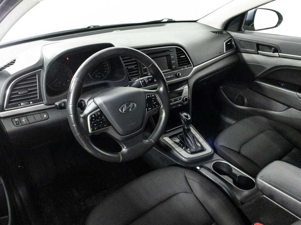 Купить Hyundai Elantra, 2018, 152 554 км.. Фото: #10