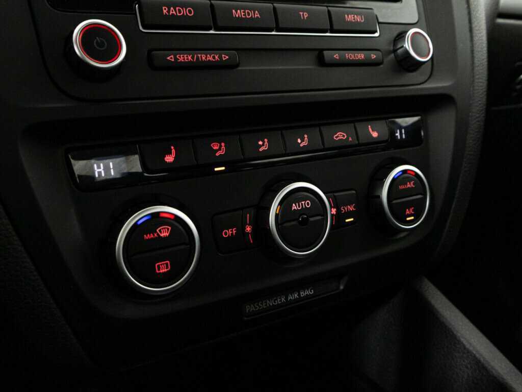 Купить Volkswagen Jetta, 2012, 143 673 км.. Фото: #14