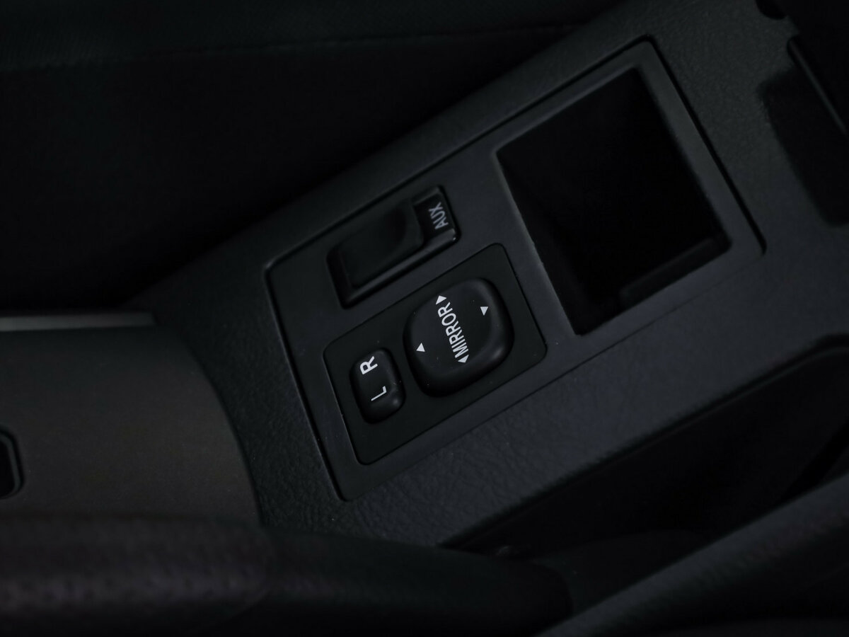 Купить Toyota RAV4, 2012, 96 736 км.. Фото: #16