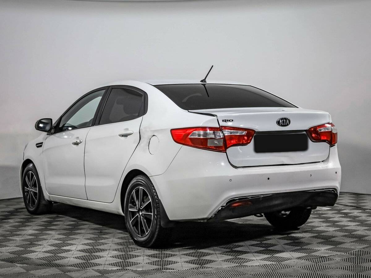 Купить Kia Rio, 2013, 118 747 км.. Фото: #5