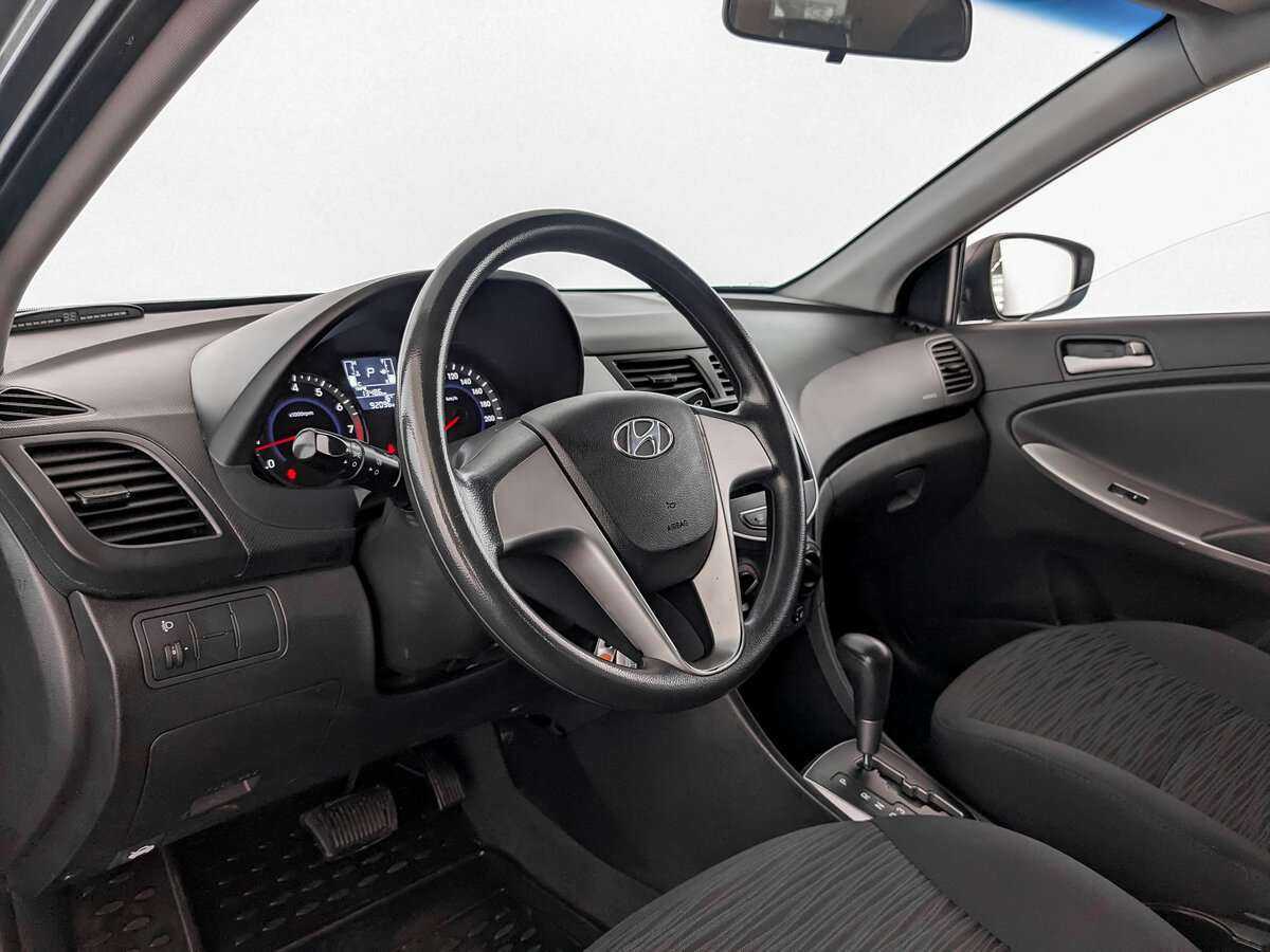 Купить Hyundai Solaris, 2014, 92 093 км.. Фото: #13