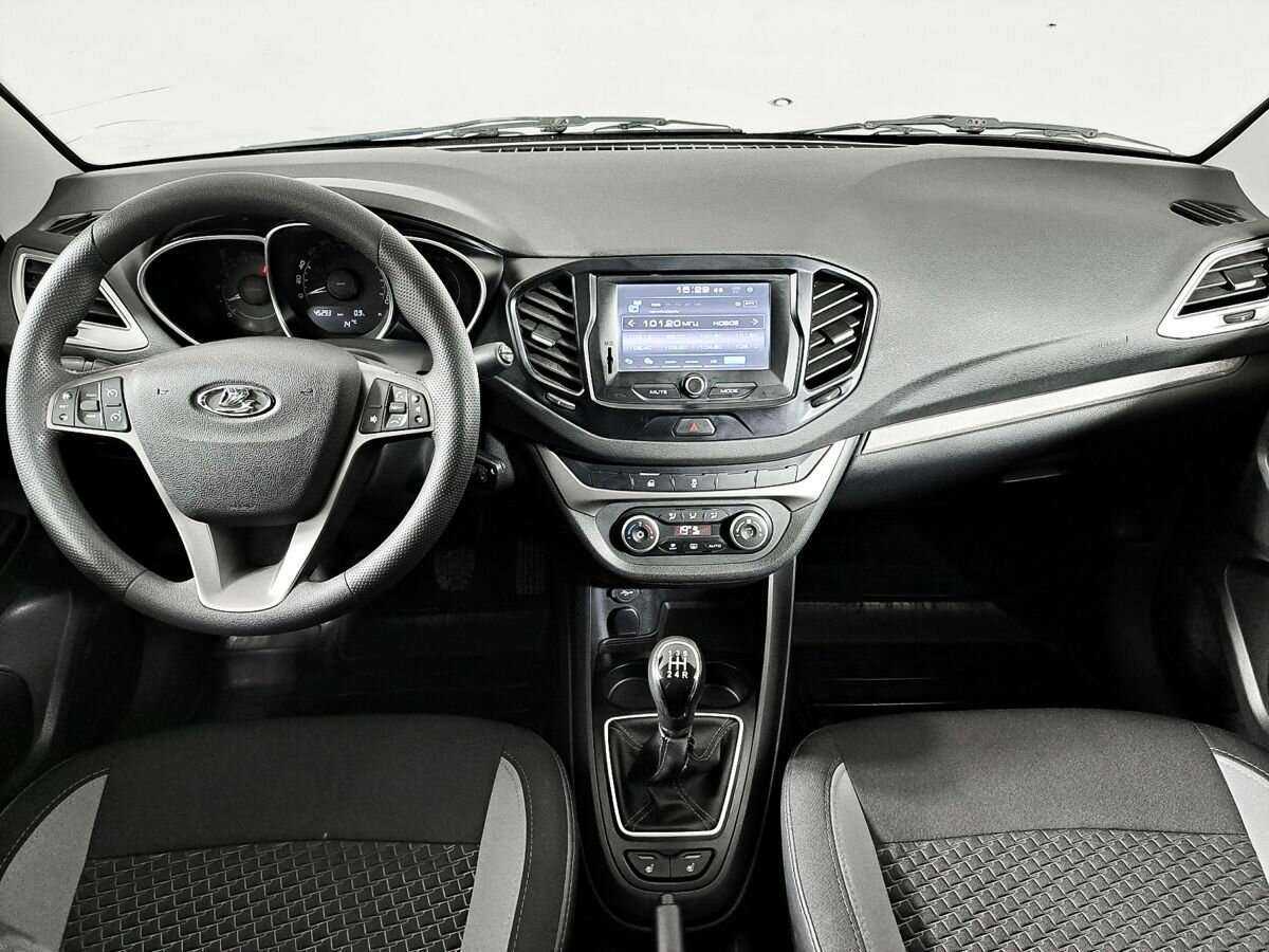 Купить Lada (ВАЗ) Vesta, 2017, 45 200 км.. Фото: #8