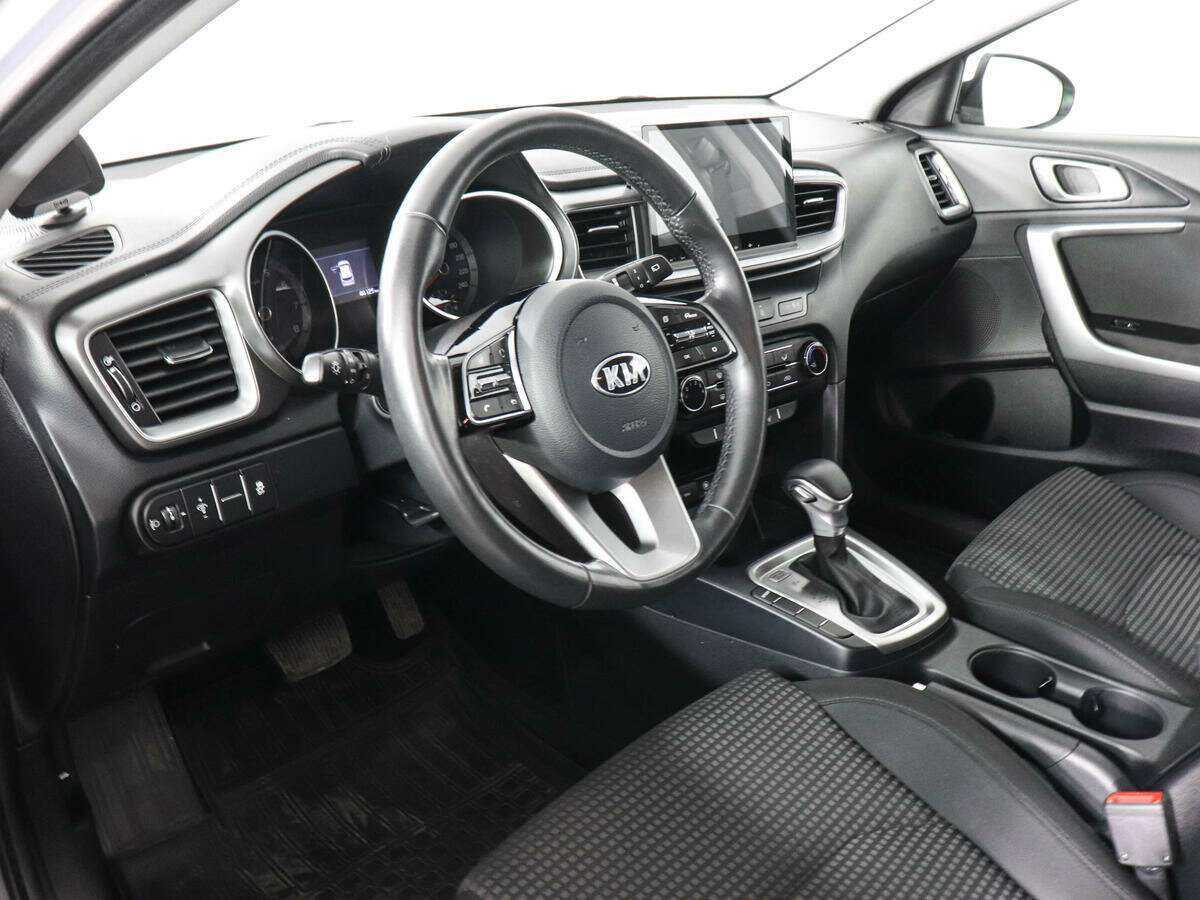 Купить Kia Ceed, 2019, 44 122 км.. Фото: #7
