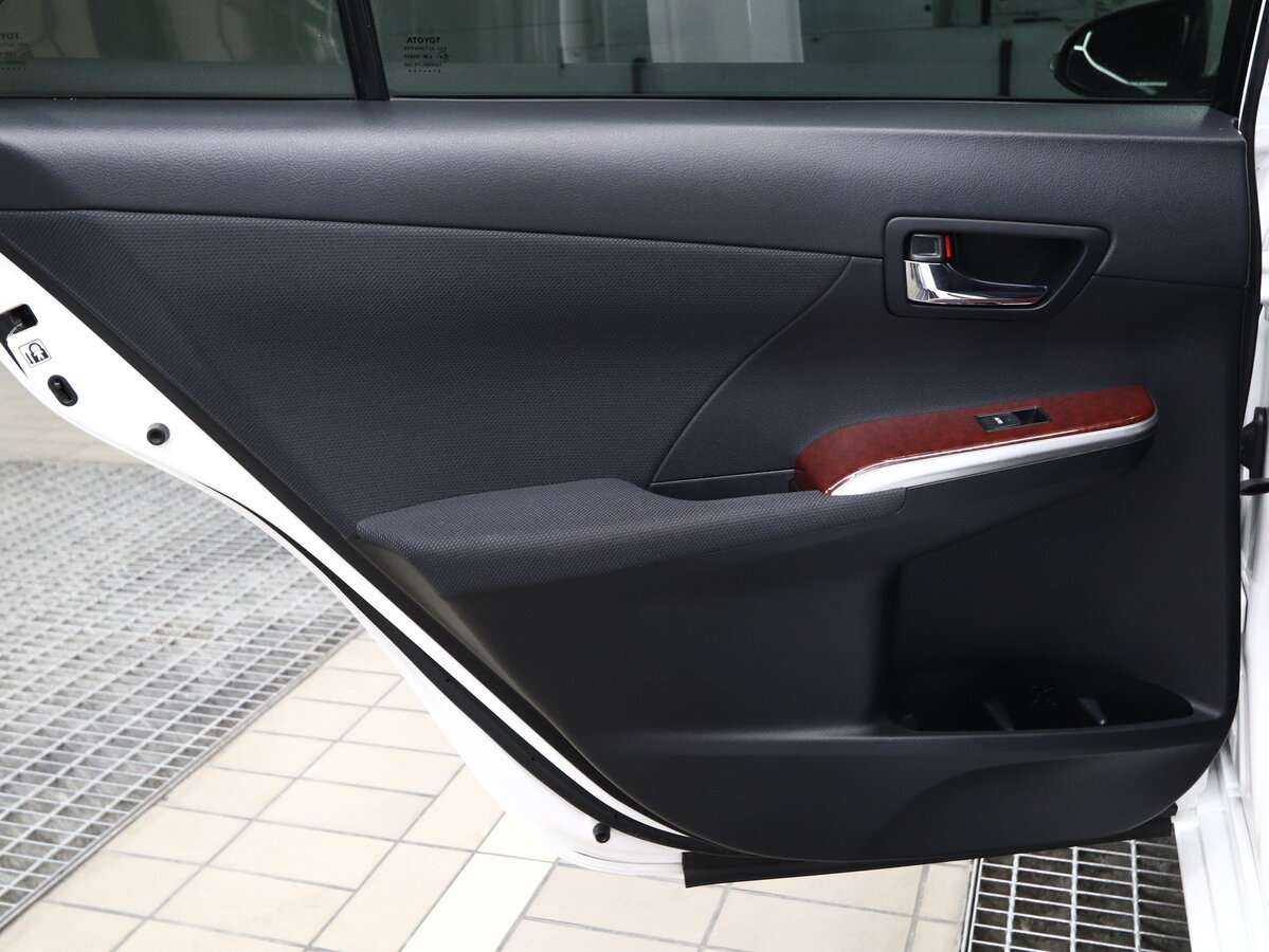 Купить Toyota Camry, 2013, 92 500 км.. Фото: #10