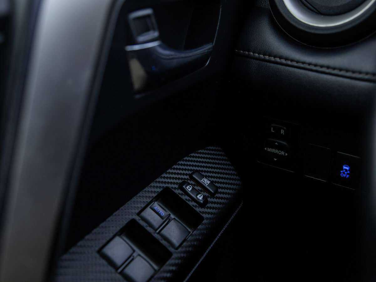 Купить Toyota RAV4, 2013, 281 398 км.. Фото: #11