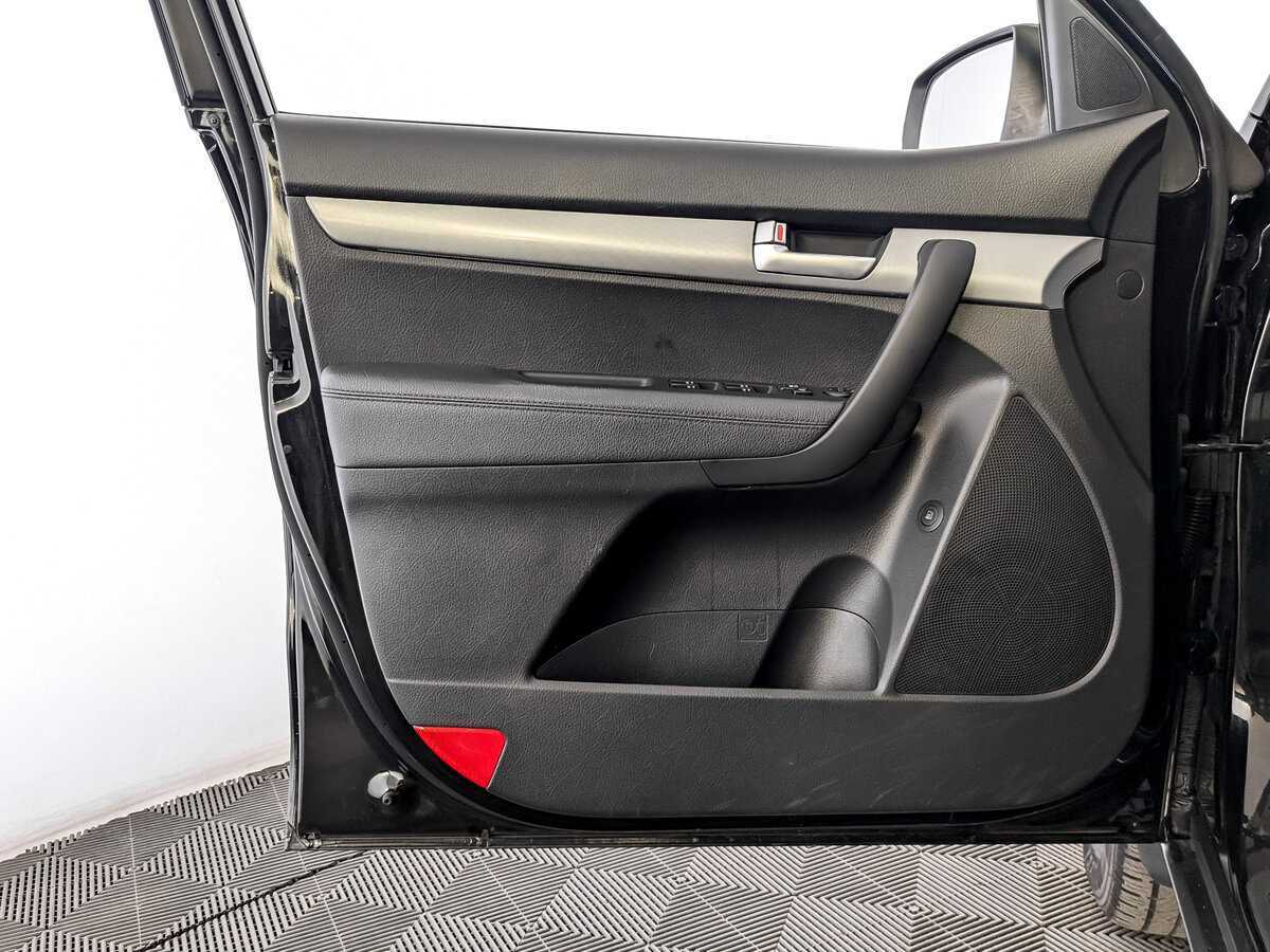 Купить Kia Sorento, 2015, 124 377 км.. Фото: #18