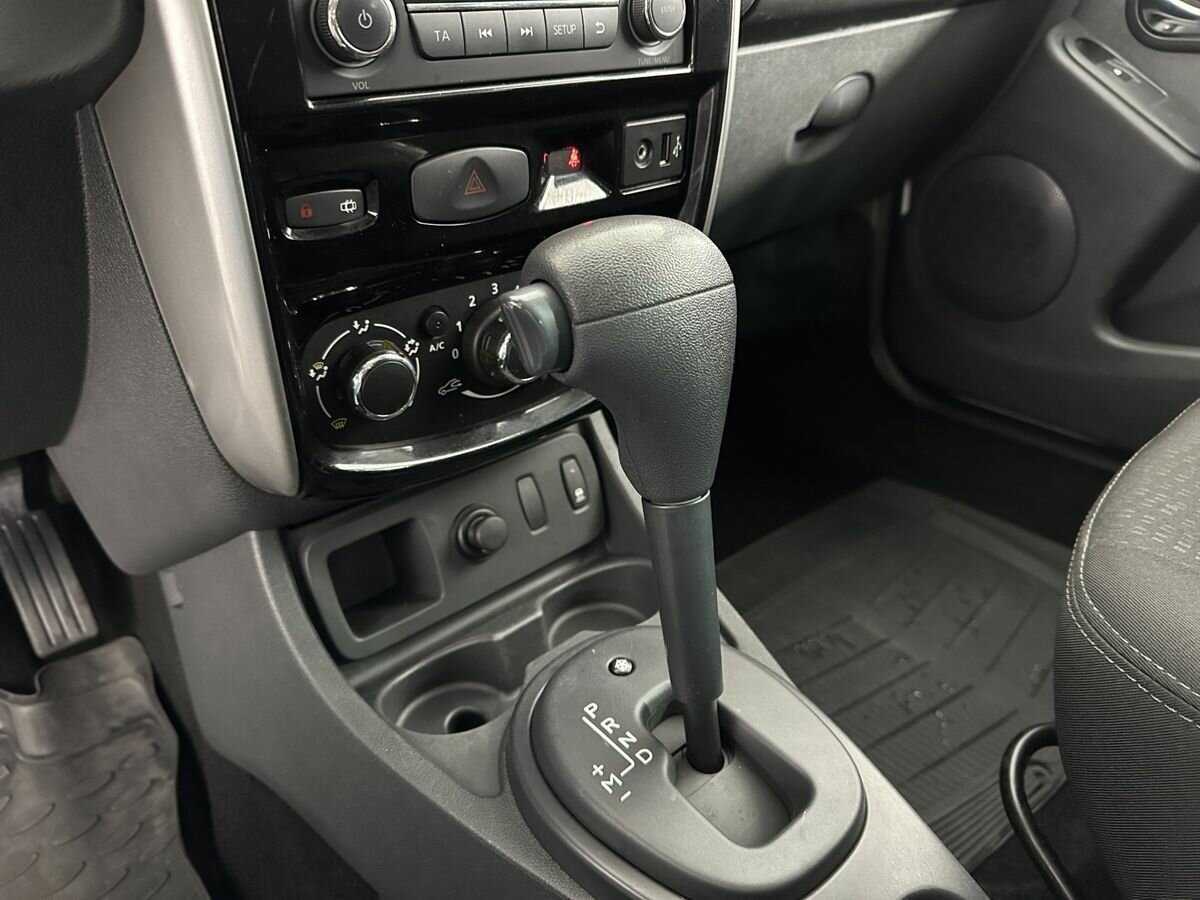 Купить Nissan Terrano, 2015, 181 000 км.. Фото: #12