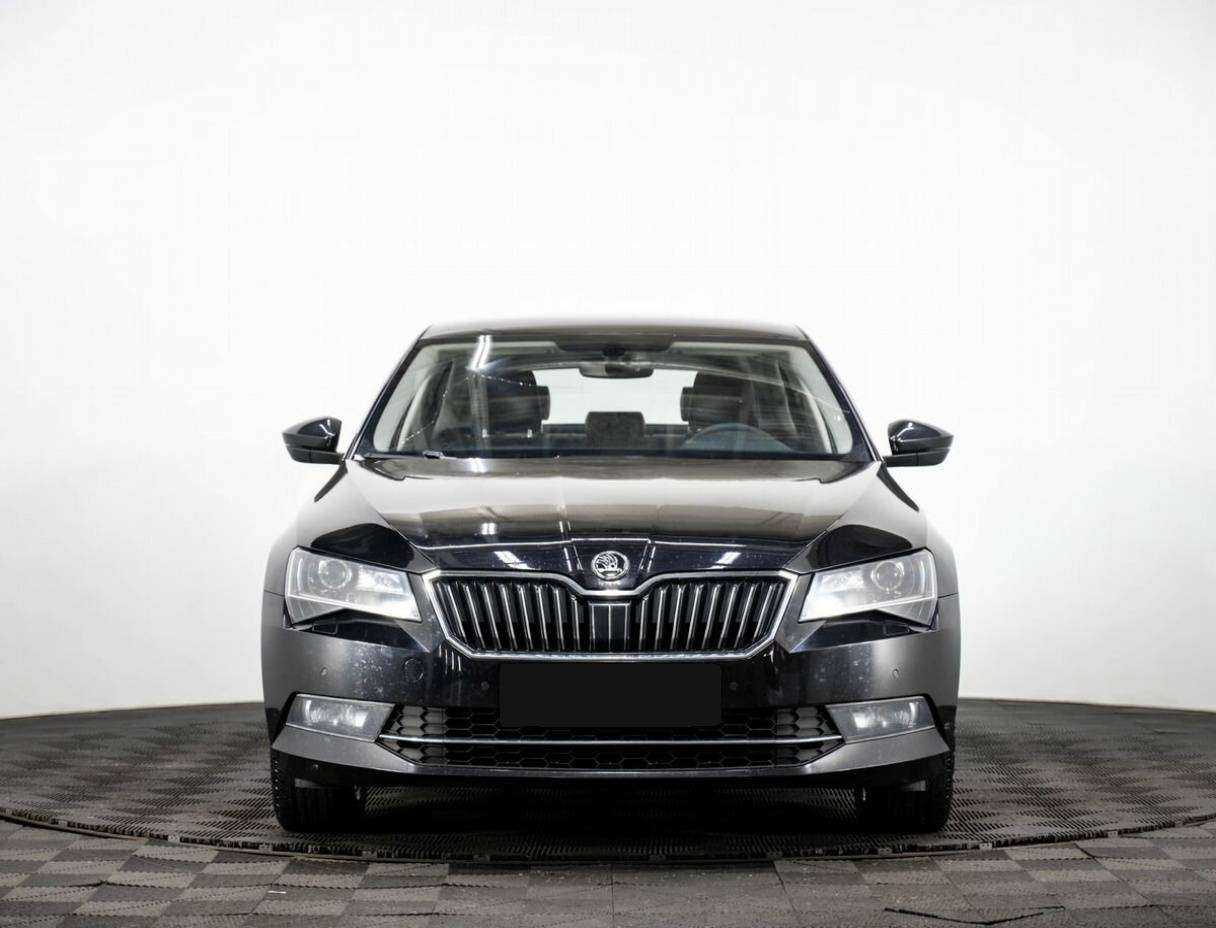 Купить Skoda Superb, 2017, 142 000 км.. Фото: #1