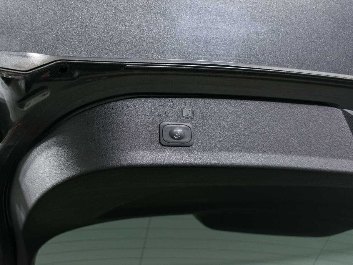 Купить Ford Kuga, 2017, 97 359 км.. Фото: #12